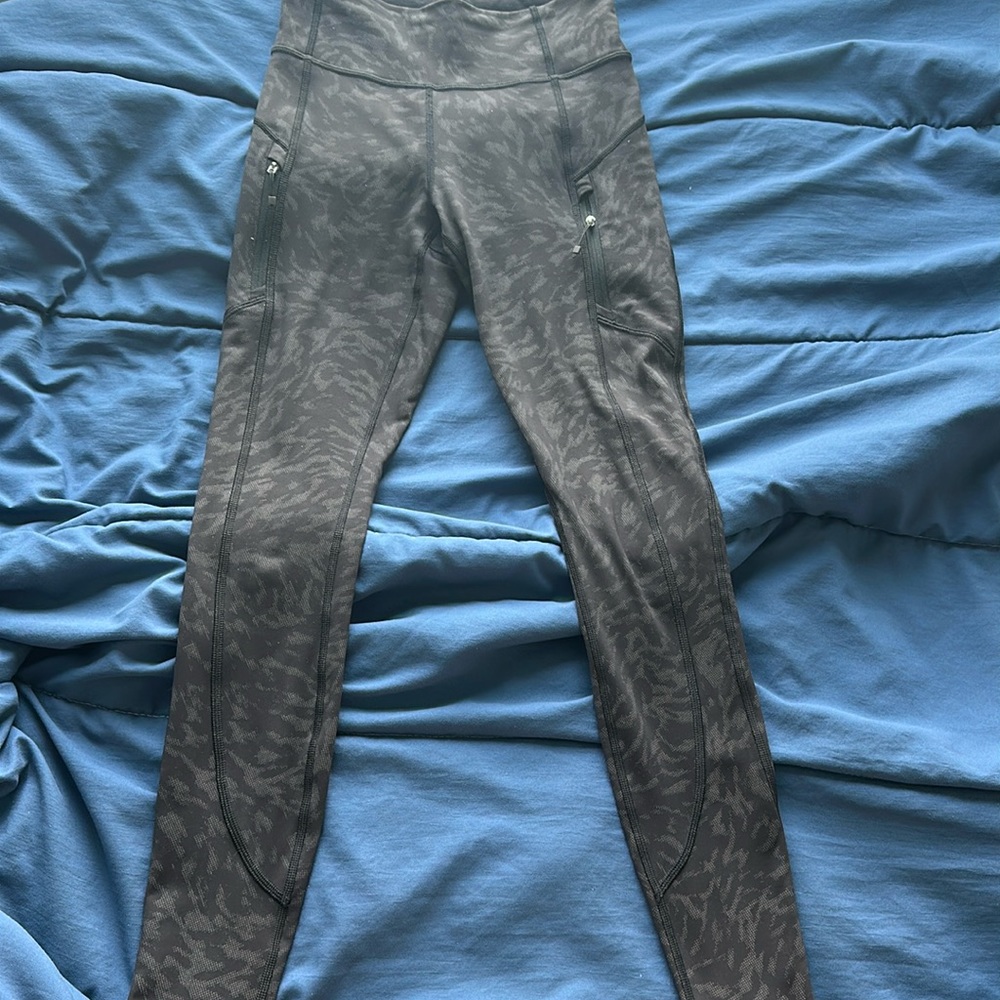 Athleta - Rainer printed tight